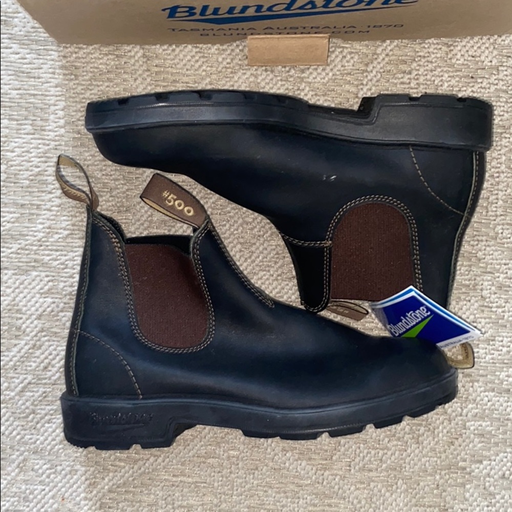 BRAND NEW! Blundstone 500 Size 8M / 10W